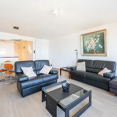 아파트 Apartment In Blankenberge By The Beach