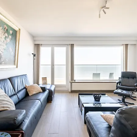 Apartment In By The